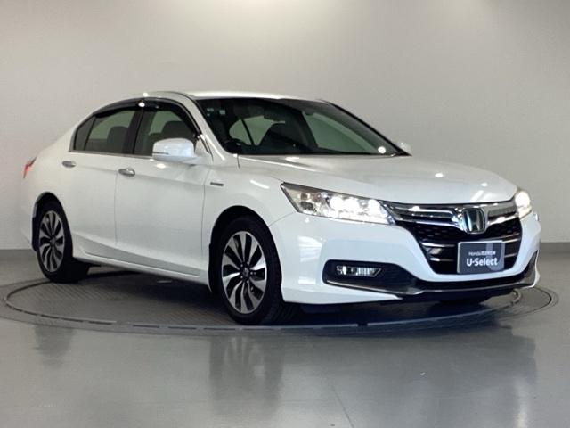 アコードハイブリッド EX HDDナビ ドラレコ ETC リヤカメラ 盗難防止装置 パワーウィンドウ 地デジ LED DVD再生 オートエアコン ナビTV パワーステアリング キーフリー アイドリングストップ ABS エアバック(8枚目)