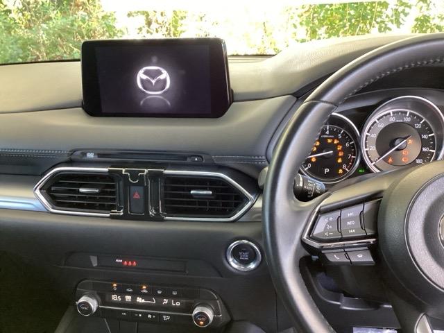 ＣＸ－５ ２０Ｓスマートエディション　純正メモリーナビ　全周囲カメラ　ＥＴＣ　ブレーキサポート　３６０度ビューモニター　ＬＥＤ　地デジ　ＵＳＢポート　サイドエアバック　横滑り防止装置　クルーズコントロール　アイドリング　盗難防止装置（3枚目）