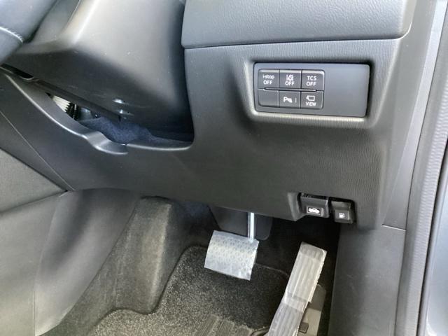 ＣＸ－５ ２０Ｓスマートエディション　純正メモリーナビ　全周囲カメラ　ＥＴＣ　ブレーキサポート　３６０度ビューモニター　ＬＥＤ　地デジ　ＵＳＢポート　サイドエアバック　横滑り防止装置　クルーズコントロール　アイドリング　盗難防止装置（15枚目）