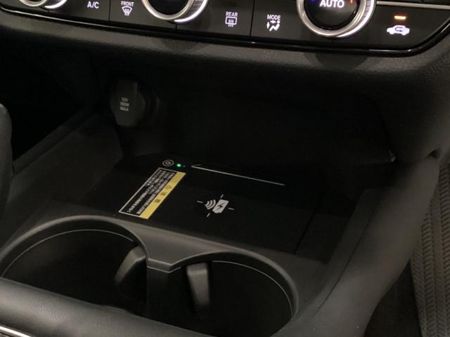 ZR-V Z 後退出庫サポートレス メモリーナビ ETC Dレコ 盗難防止システム インテリキー カーテンエアバック 地デジ VSA Bカメラ クルコン USB エアコン ターボ 本革シ-ト LEDヘッドライト(14枚目)