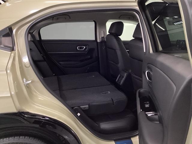 ヴェゼル ｅ：ＨＥＶＺ　メモリーナビ　ドラレコ　ＥＴＣ　衝突回避支援ブレーキ機能　スマキ　Ｐトランク　フルオートエアコン　Ｄレコ　エアバッグ　両席エアバック　Ｒカメ　パワーウィンドウ　ＬＥＤランプ　ソナー　クルーズＣ　ＵＳＢ（24枚目）