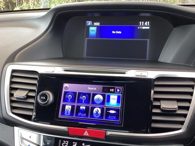 アコードハイブリッド EX HDDナビ 電動シート ETC リヤカメラ 衝突軽減システム 盗難防止装置 パワーウィンドウ ワンセグ オートエアコン ナビTV パワーステアリング キーフリー アイドリングストップ ABS 横滑防止(11枚目)