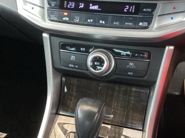 アコードハイブリッド EX HDDナビ 電動シート ETC リヤカメラ 衝突軽減システム 盗難防止装置 パワーウィンドウ ワンセグ オートエアコン ナビTV パワーステアリング キーフリー アイドリングストップ ABS 横滑防止(14枚目)