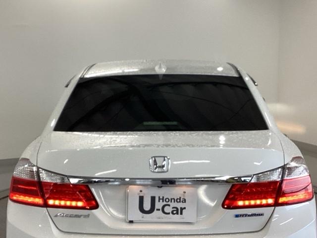 アコードハイブリッド EX HDDナビ 電動シート ETC リヤカメラ 衝突軽減システム 盗難防止装置 パワーウィンドウ ワンセグ オートエアコン ナビTV パワーステアリング キーフリー アイドリングストップ ABS 横滑防止(31枚目)