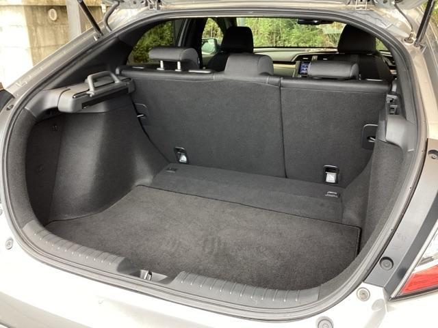 シビック ハッチバック ホンダセンシングレス 純正ナビ 盗難防止装置 Bモニター 横滑防止 シートヒーター付き LEDライト フルセグTV スマートキー AAC ナビ・TV ドラレコ サイドカーテンエアバック ETC ABS(18枚目)