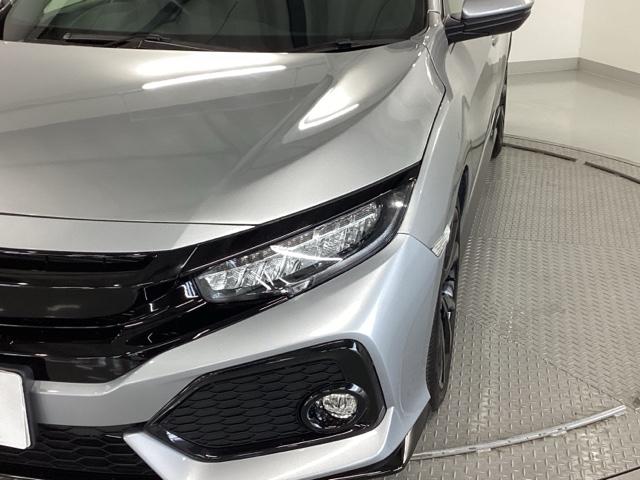 シビック ハッチバック ホンダセンシングレス 純正ナビ 盗難防止装置 Bモニター 横滑防止 シートヒーター付き LEDライト フルセグTV スマートキー AAC ナビ・TV ドラレコ サイドカーテンエアバック ETC ABS(25枚目)