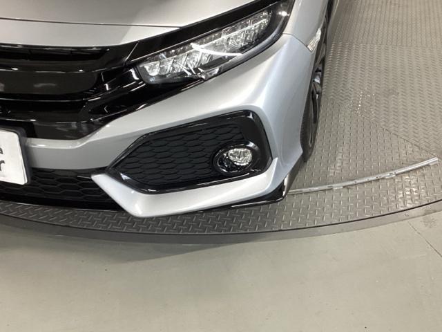 シビック ハッチバック ホンダセンシングレス 純正ナビ 盗難防止装置 Bモニター 横滑防止 シートヒーター付き LEDライト フルセグTV スマートキー AAC ナビ・TV ドラレコ サイドカーテンエアバック ETC ABS(26枚目)