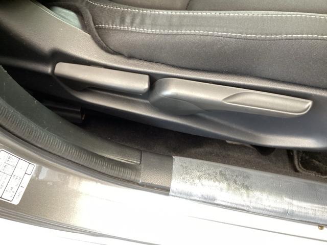 シビック ハッチバック ホンダセンシングレス 純正ナビ 盗難防止装置 Bモニター 横滑防止 シートヒーター付き LEDライト フルセグTV スマートキー AAC ナビ・TV ドラレコ サイドカーテンエアバック ETC ABS(45枚目)