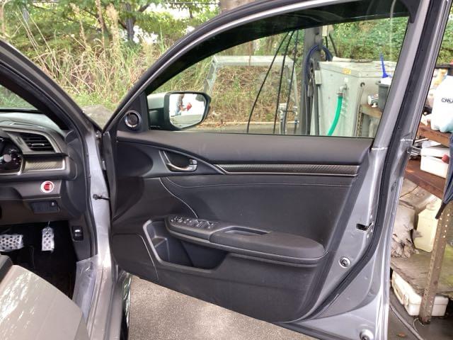 シビック ハッチバック ホンダセンシングレス 純正ナビ 盗難防止装置 Bモニター 横滑防止 シートヒーター付き LEDライト フルセグTV スマートキー AAC ナビ・TV ドラレコ サイドカーテンエアバック ETC ABS(46枚目)