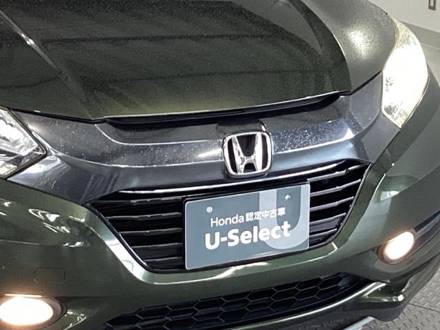 ヴェゼル ハイブリッドＺ　メモリナビ　衝突低減ブレーキ　リアカメラ　Ｒカメ　スマキー　ＬＥＤランプ　ＥＴＣ付　ＵＳＢ　整備記録簿　シ－トヒ－タ－　サイドカーテンエアバック　運転席助手席エアバッグ　ＶＳＡ　パワーステアリング（23枚目）