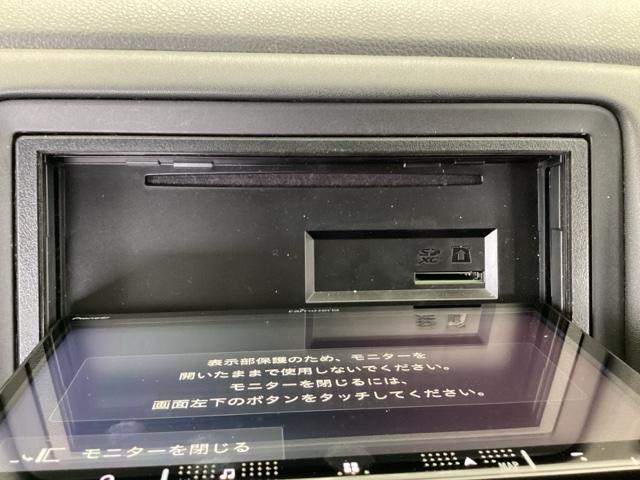 ヴェゼル ハイブリッドＺ　メモリナビ　衝突低減ブレーキ　リアカメラ　Ｒカメ　スマキー　ＬＥＤランプ　ＥＴＣ付　ＵＳＢ　整備記録簿　シ－トヒ－タ－　サイドカーテンエアバック　運転席助手席エアバッグ　ＶＳＡ　パワーステアリング（39枚目）