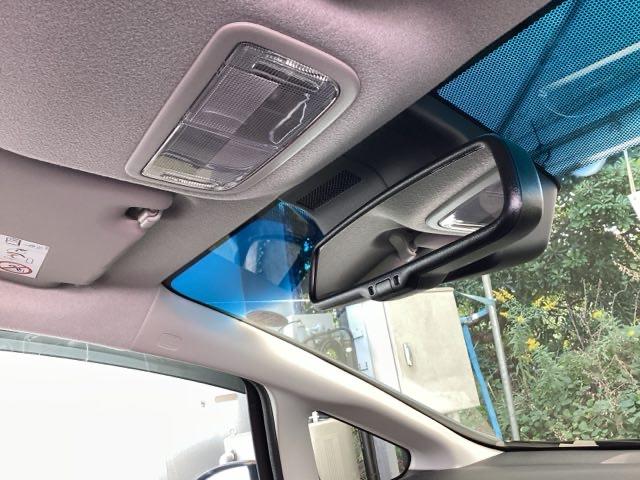 シャトル ハイブリッドXホンダセンシング 純正メモリーナビ リアカメラ ETC 衝突軽減装置 Rカメラ Fセグ LEDヘッド ECON AAC USB 盗難防止装置 記録簿 DVD再生 シートヒーター スマートキー エアバッグ 4WD ABS(10枚目)