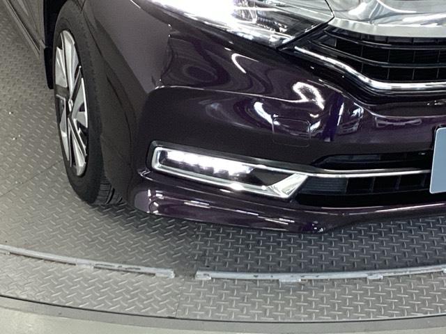 シャトル ハイブリッドXホンダセンシング 純正メモリーナビ リアカメラ ETC 衝突軽減装置 Rカメラ Fセグ LEDヘッド ECON AAC USB 盗難防止装置 記録簿 DVD再生 シートヒーター スマートキー エアバッグ 4WD ABS(24枚目)
