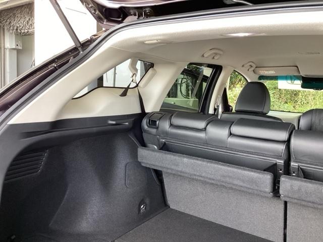 シャトル ハイブリッドXホンダセンシング 純正メモリーナビ リアカメラ ETC 衝突軽減装置 Rカメラ Fセグ LEDヘッド ECON AAC USB 盗難防止装置 記録簿 DVD再生 シートヒーター スマートキー エアバッグ 4WD ABS(64枚目)