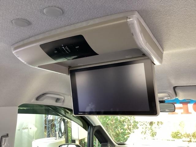 ステップワゴンスパーダ Ｚクールスピリット　純正メモリーナビ　リア席モニター　バックカメ　キーフリー　ナビＴＶ　横滑防止　記録簿付き　ＤＶＤ視聴可能　フルオートエアコン　パワーウインドウ　Ａクルーズ　三列シート　運転席エアバック　パワステ（17枚目）