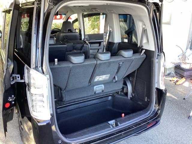 ステップワゴンスパーダ Ｚクールスピリット　純正メモリーナビ　リア席モニター　バックカメ　キーフリー　ナビＴＶ　横滑防止　記録簿付き　ＤＶＤ視聴可能　フルオートエアコン　パワーウインドウ　Ａクルーズ　三列シート　運転席エアバック　パワステ（34枚目）