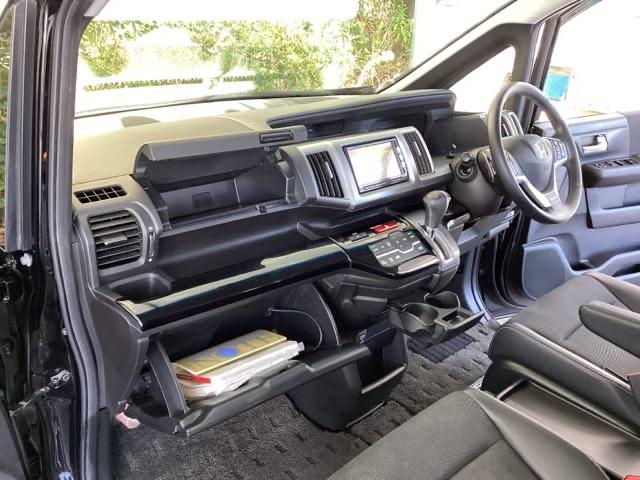 ステップワゴンスパーダ Ｚクールスピリット　純正メモリーナビ　リア席モニター　バックカメ　キーフリー　ナビＴＶ　横滑防止　記録簿付き　ＤＶＤ視聴可能　フルオートエアコン　パワーウインドウ　Ａクルーズ　三列シート　運転席エアバック　パワステ（37枚目）