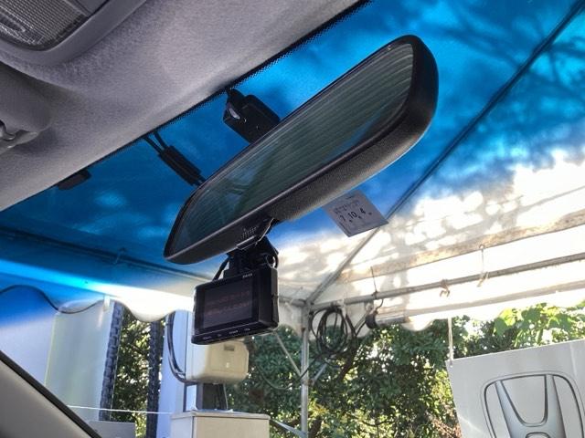 ステップワゴンスパーダ Ｚクールスピリット　純正メモリーナビ　リア席モニター　バックカメ　キーフリー　ナビＴＶ　横滑防止　記録簿付き　ＤＶＤ視聴可能　フルオートエアコン　パワーウインドウ　Ａクルーズ　三列シート　運転席エアバック　パワステ（50枚目）