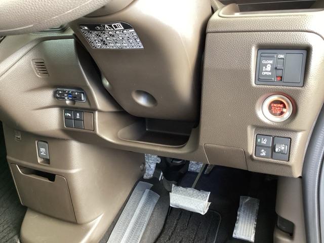 N-BOX L 純正メモリーナビ ドラレコ リアカメラ 衝突回避支援ブレーキ I-STOP クリソナ PW パワステ Sヒーター スマ-トキ- Bカメ 地デジTV ナビ&TV 横滑り防止 ETC車載器 整備記録簿(15枚目)