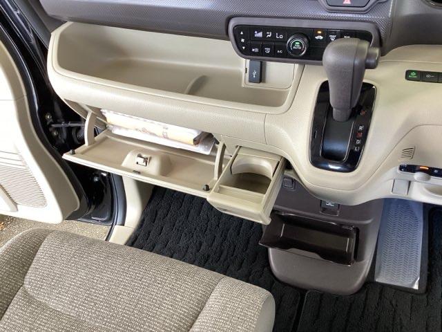 N-BOX Gホンダセンシング 純正メモリーナビ リアカメラ ETC 盗難防止システム ナビTV スマキー LED DVD再生機能 横滑り防止 記録簿 USB パワーウィンドウ AAC 地デジTV ベンチシート クルコン 両スラ(39枚目)