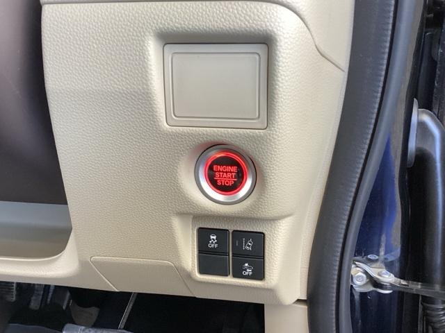 N-BOX Gホンダセンシング 純正メモリーナビ リアカメラ ETC 盗難防止システム ナビTV スマキー LED DVD再生機能 横滑り防止 記録簿 USB パワーウィンドウ AAC 地デジTV ベンチシート クルコン 両スラ(43枚目)