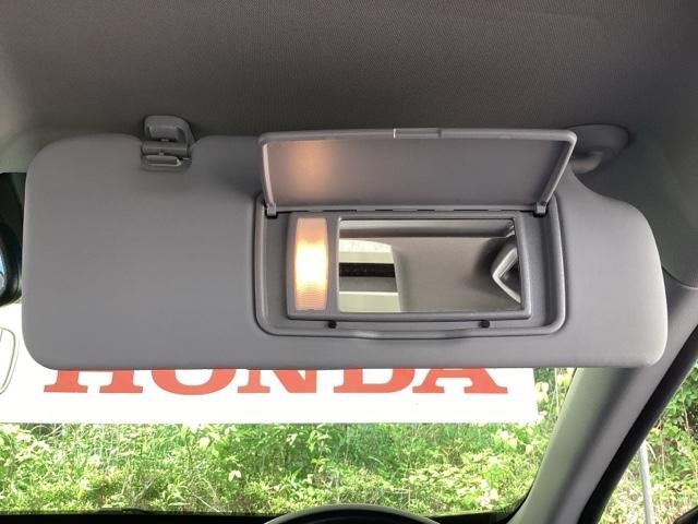 CR-Vハイブリッド e:HEVEX・マスターピース 純正メモリーナビ 本革Pシート Sルーフ 電動バックドア 衝突軽減ブレーキ クルコン Bカメラ LEDヘッドライト DVD ドライブレコーダー 本革シート 4WD 前席シートヒーター スマートキー(50枚目)