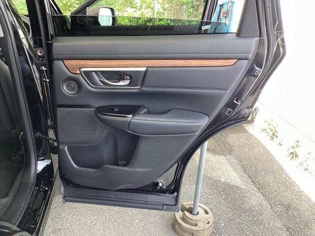 CR-Vハイブリッド e:HEVEX・マスターピース 純正メモリーナビ 本革Pシート Sルーフ 電動バックドア 衝突軽減ブレーキ クルコン Bカメラ LEDヘッドライト DVD ドライブレコーダー 本革シート 4WD 前席シートヒーター スマートキー(66枚目)