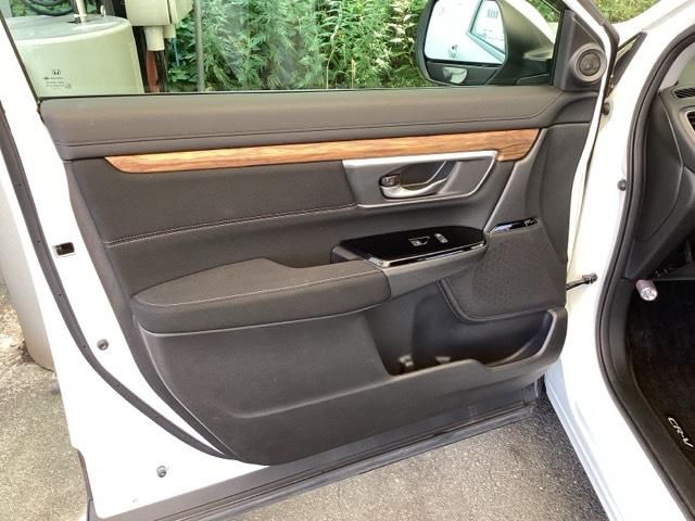 ＣＲ－Ｖ ＥＸ　純正メモリーナビ　ドラレコ　リアカメラ　ＵＳＢ　シ－トヒ－タ－　サイドエアバック　ドライブレコーダー　フルオートエアコン　ＥＴＣ　ＤＶＤ再生　キーレス　エアバック　クルーズコントロール　横滑り防止（34枚目）