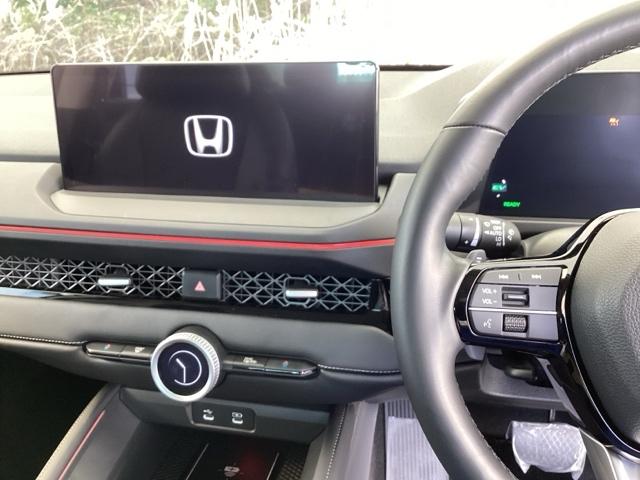 アコード e:HEV 純正コネクトディスプレー 本革パワシート フルセグテレビ 衝突被害軽減装置 ABS 本革シート マルチカメラ ETC車載器 電動シート USB LEDヘッドライト オートライト クリアランスソナー(3枚目)