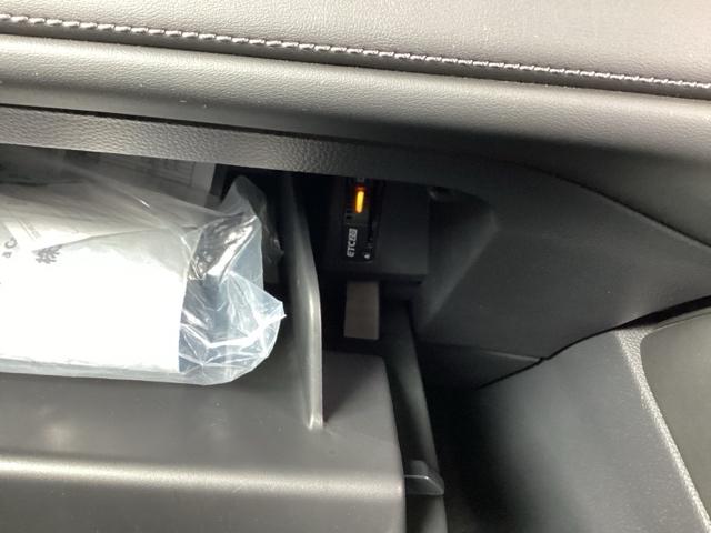 アコード e:HEV フルセグ リヤカメラ スマートキー 衝突被害軽減装置 ABS マルチカメラ ETC車載器 電動シート LEDヘッドライト Rカメラ ドライブレコーダー オートクルーズコントロール 横滑り防止装置(15枚目)