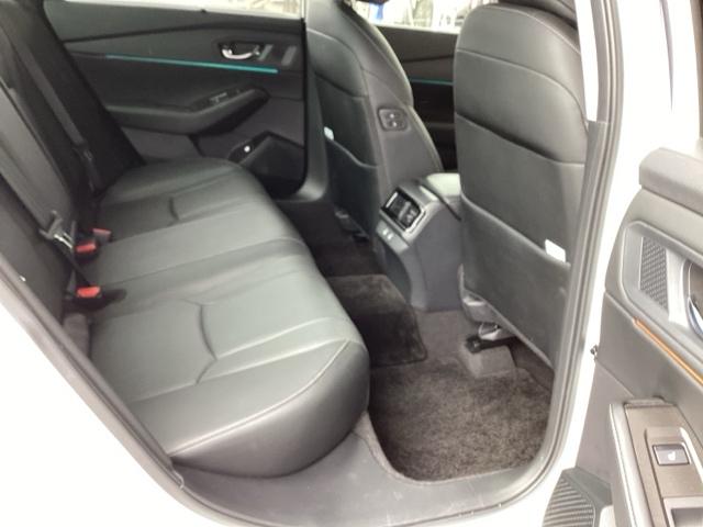 アコード e:HEV フルセグ リヤカメラ スマートキー 衝突被害軽減装置 ABS マルチカメラ ETC車載器 電動シート LEDヘッドライト Rカメラ ドライブレコーダー オートクルーズコントロール 横滑り防止装置(18枚目)