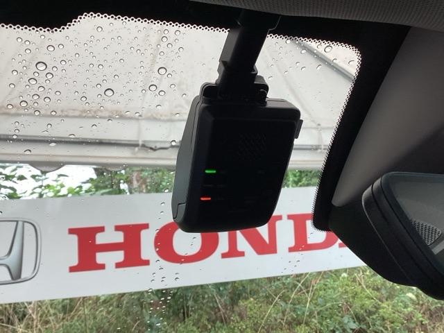 ZR-V Z ナビ BOSEプレミアムサウンドシステム Dレコ 盗難防止システム インテリキー カーテンエアバック 地デジ VSA Bカメラ クルコン USB エアコン ターボ 本革シ-ト クリアランスソナー(22枚目)