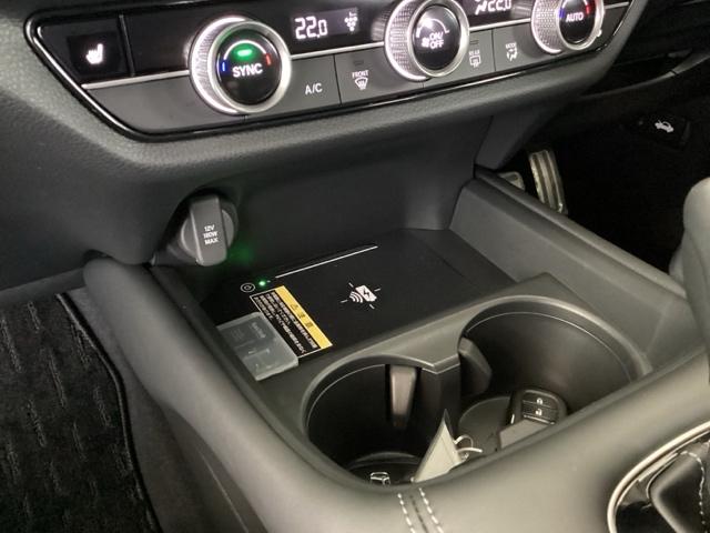 ZR-V Z ナビ BOSEプレミアムサウンドシステム Dレコ 盗難防止システム インテリキー カーテンエアバック 地デジ VSA Bカメラ クルコン USB エアコン ターボ 本革シ-ト クリアランスソナー(44枚目)