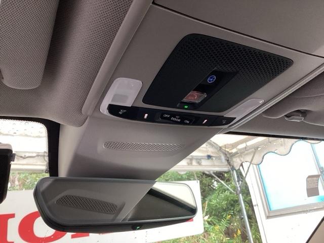 ZR-V Z ナビ BOSEプレミアムサウンドシステム Dレコ 盗難防止システム インテリキー カーテンエアバック 地デジ VSA Bカメラ クルコン USB エアコン ターボ 本革シ-ト クリアランスソナー(45枚目)