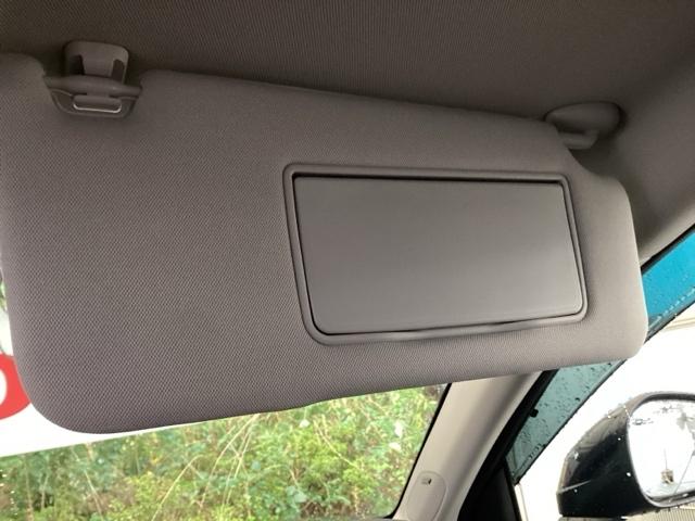 ZR-V Z ナビ BOSEプレミアムサウンドシステム Dレコ 盗難防止システム インテリキー カーテンエアバック 地デジ VSA Bカメラ クルコン USB エアコン ターボ 本革シ-ト クリアランスソナー(46枚目)