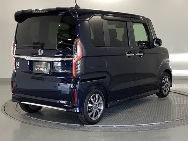 N-BOXカスタム L 純正ナビ フルセグ リアカメラ 両席電動スライドドア Pソナー サイドエアバッグ ナビTV Aストップ シートヒータ ベンチシート キーフリーシステム LEDライト クルーズコントロール AC ETC(8枚目)