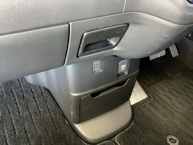 N-BOXカスタム L 純正ナビ フルセグ リアカメラ 両席電動スライドドア Pソナー サイドエアバッグ ナビTV Aストップ シートヒータ ベンチシート キーフリーシステム LEDライト クルーズコントロール AC ETC(43枚目)