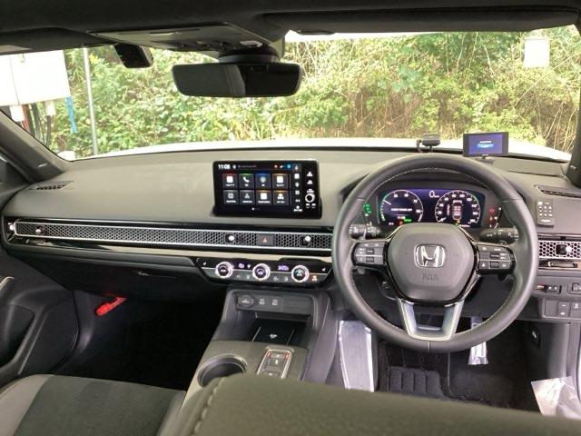 シビック e:HEVEX Google搭載ディスプレイオーディオ 衝突被害軽減ブレーキ Bカメラ シートヒーター ETC フルセグ LEDヘッドライト サイドカーテンエアバック サンルーフ オートライト パーキングセンサー(2枚目)