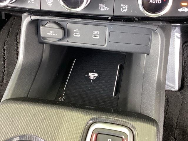 シビック e:HEVEX Google搭載ディスプレイオーディオ 衝突被害軽減ブレーキ Bカメラ シートヒーター ETC フルセグ LEDヘッドライト サイドカーテンエアバック サンルーフ オートライト パーキングセンサー(41枚目)