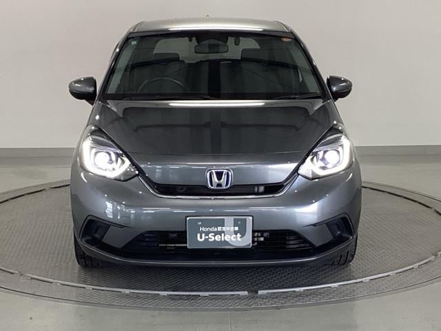 フィット e:HEVホーム 純正メモリーナビ ドラレコ リアカメラ 前後誤発進抑制機能 助手席エアバッグ 運転席エアバッグ アイドリングストップ LEDライト USB接続 バックカメラ ABS サイドエアバッグ フルセグTV(6枚目)