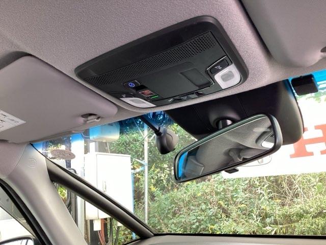 フィット e:HEVホーム 純正メモリーナビ ドラレコ リアカメラ 前後誤発進抑制機能 助手席エアバッグ 運転席エアバッグ アイドリングストップ LEDライト USB接続 バックカメラ ABS サイドエアバッグ フルセグTV(10枚目)