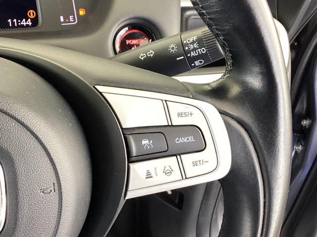 フィット e:HEVホーム 純正メモリーナビ ドラレコ リアカメラ 前後誤発進抑制機能 助手席エアバッグ 運転席エアバッグ アイドリングストップ LEDライト USB接続 バックカメラ ABS サイドエアバッグ フルセグTV(42枚目)