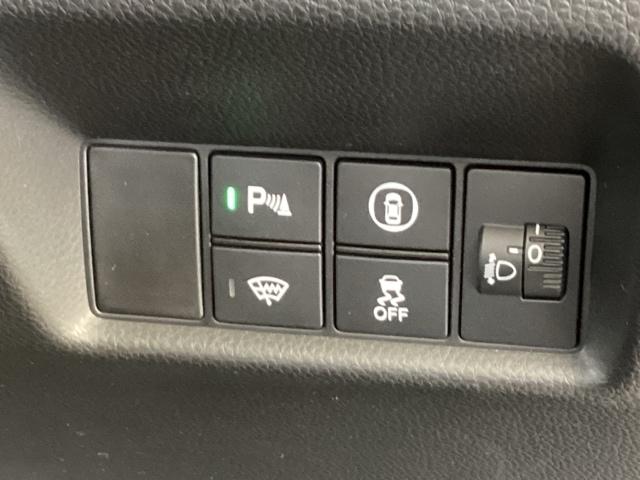 フィット e:HEVホーム 純正メモリーナビ ドラレコ リアカメラ 前後誤発進抑制機能 助手席エアバッグ 運転席エアバッグ アイドリングストップ LEDライト USB接続 バックカメラ ABS サイドエアバッグ フルセグTV(45枚目)