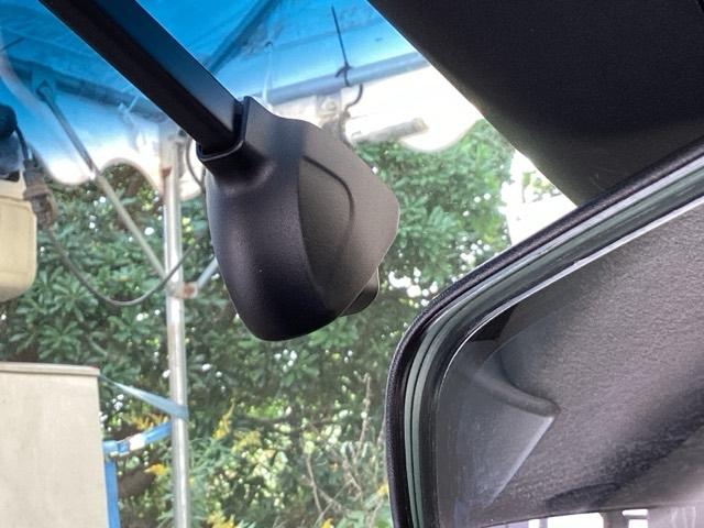 フィット e:HEVホーム 純正メモリーナビ ドラレコ リアカメラ 前後誤発進抑制機能 助手席エアバッグ 運転席エアバッグ アイドリングストップ LEDライト USB接続 バックカメラ ABS サイドエアバッグ フルセグTV(51枚目)