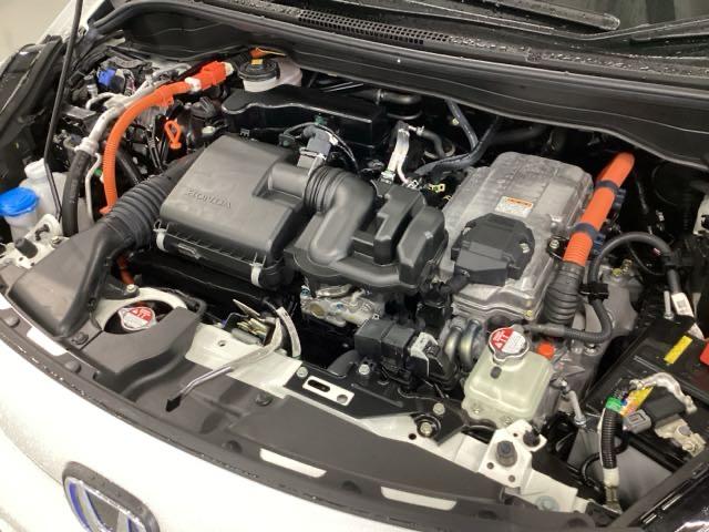 フィット e:HEVホーム 純正メモリーナビ ドラレコ リアカメラ 前後誤発進抑制機能 助手席エアバッグ 運転席エアバッグ アイドリングストップ LEDライト USB接続 バックカメラ ABS サイドエアバッグ フルセグTV(20枚目)