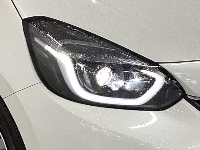 フィット e:HEVホーム 純正メモリーナビ ドラレコ リアカメラ 前後誤発進抑制機能 助手席エアバッグ 運転席エアバッグ アイドリングストップ LEDライト USB接続 バックカメラ ABS サイドエアバッグ フルセグTV(22枚目)