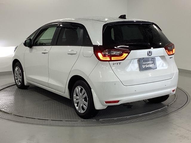 フィット e:HEVホーム 純正メモリーナビ ドラレコ リアカメラ 前後誤発進抑制機能 助手席エアバッグ 運転席エアバッグ アイドリングストップ LEDライト USB接続 バックカメラ ABS サイドエアバッグ フルセグTV(26枚目)