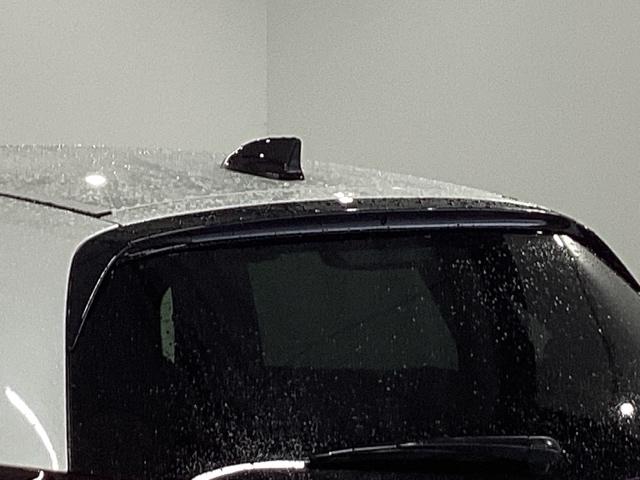 フィット e:HEVホーム 純正メモリーナビ ドラレコ リアカメラ 前後誤発進抑制機能 助手席エアバッグ 運転席エアバッグ アイドリングストップ LEDライト USB接続 バックカメラ ABS サイドエアバッグ フルセグTV(28枚目)