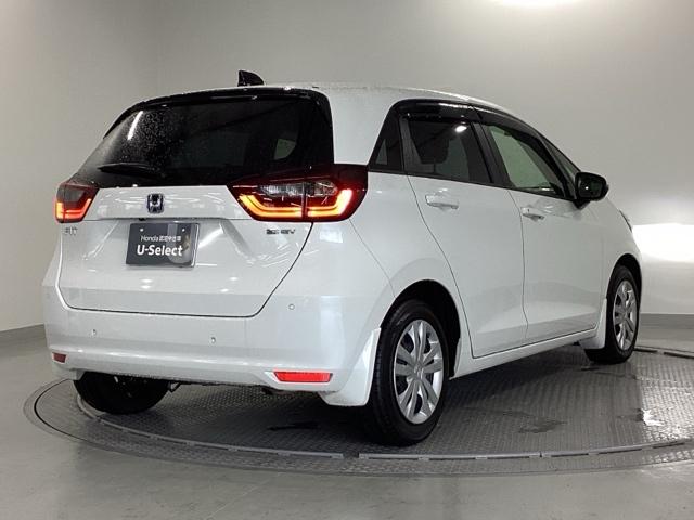 フィット e:HEVホーム 純正メモリーナビ ドラレコ リアカメラ 前後誤発進抑制機能 助手席エアバッグ 運転席エアバッグ アイドリングストップ LEDライト USB接続 バックカメラ ABS サイドエアバッグ フルセグTV(30枚目)