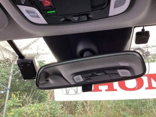 フィット e:HEVホーム 純正メモリーナビ ドラレコ リアカメラ 前後誤発進抑制機能 助手席エアバッグ 運転席エアバッグ アイドリングストップ LEDライト USB接続 バックカメラ ABS サイドエアバッグ フルセグTV(49枚目)